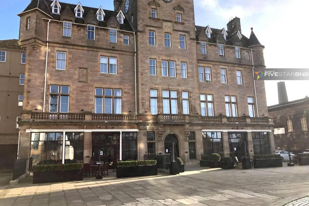 Waterfront Living In Leith With Free Parking! Apartment Edinburgh Ngoại thất bức ảnh