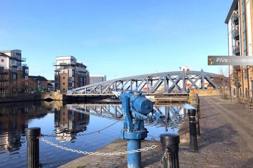 Waterfront Living In Leith With Free Parking! Apartment Edinburgh Ngoại thất bức ảnh